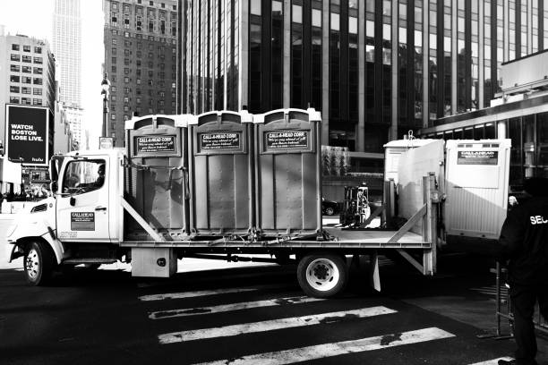 Portable Toilet Options We Offer in Kiefer, OK